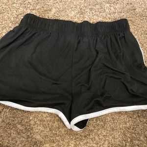 Black shorts size kids medium